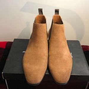 The Rail Mens Tan Suede Chelsea Boots brand new